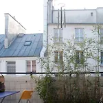 Studio With Terrace Close To The Grands Boulevards